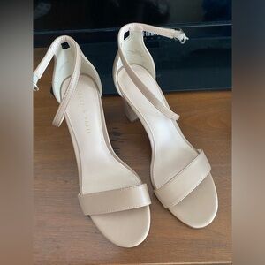 Size 9 nude heels